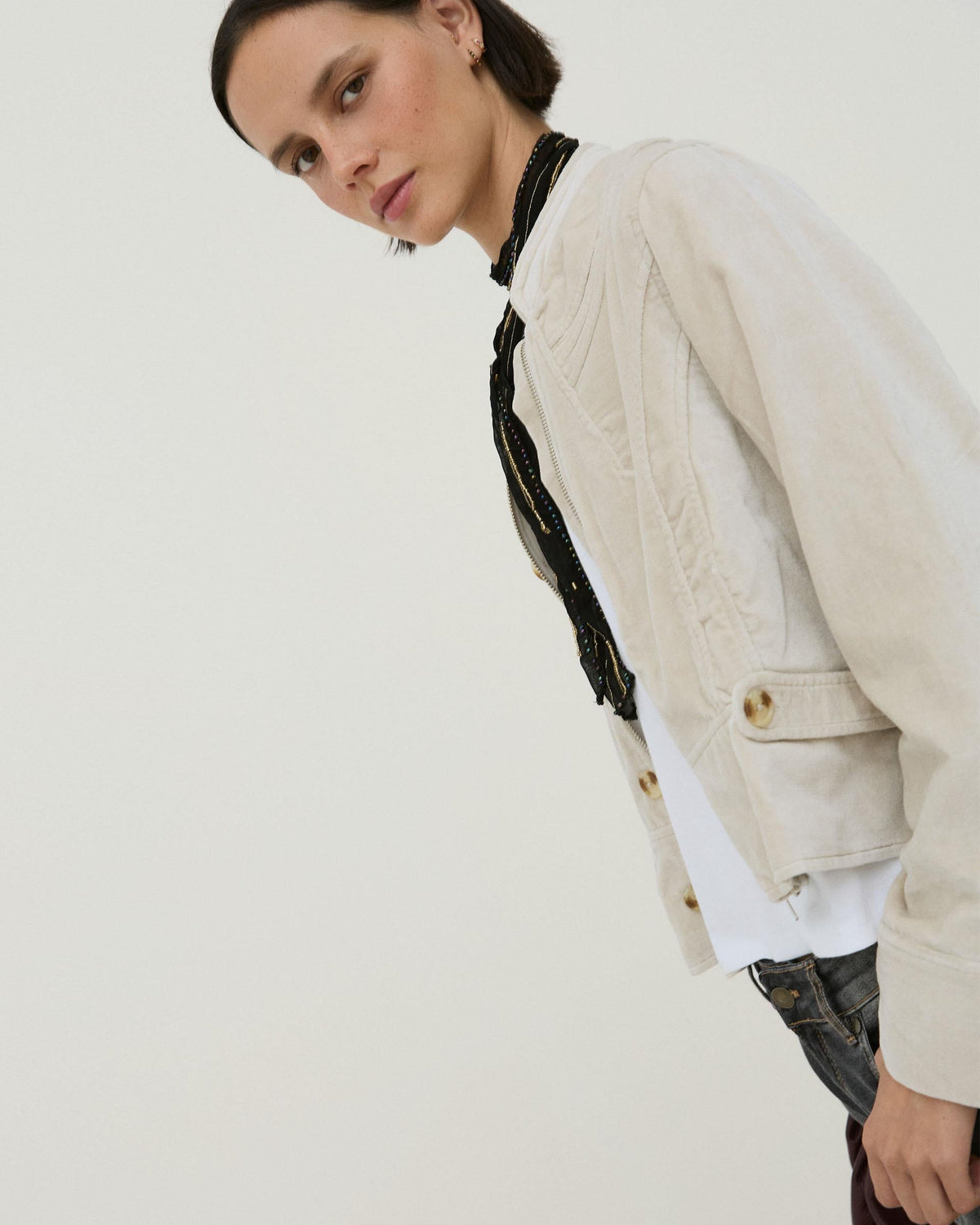 Chaqueta de terciopelo crudo con cuello mao