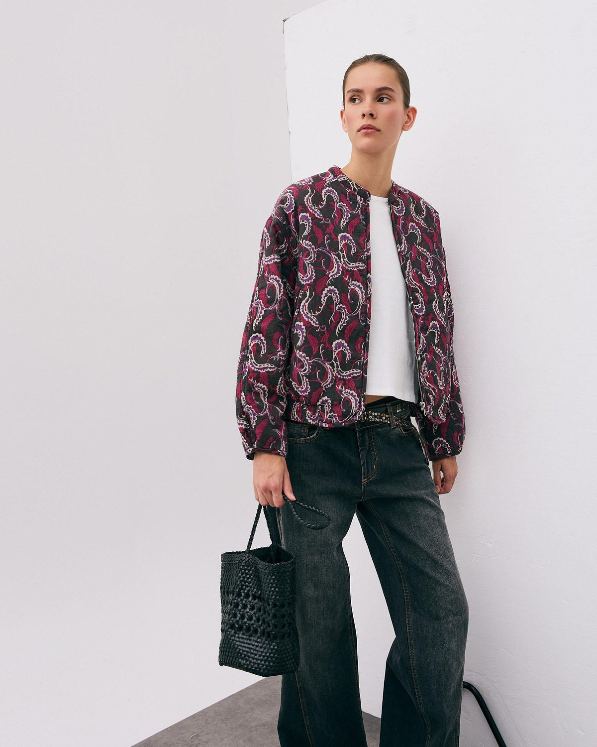 Chaqueta bomber floral en gris antracita