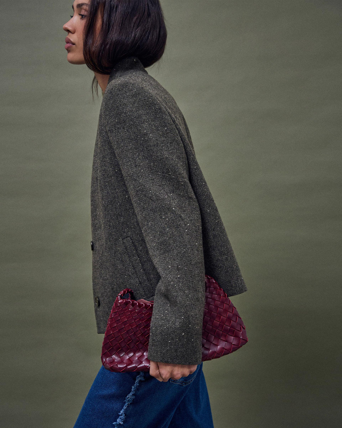 Chaqueta gris con lana y lentejuelas